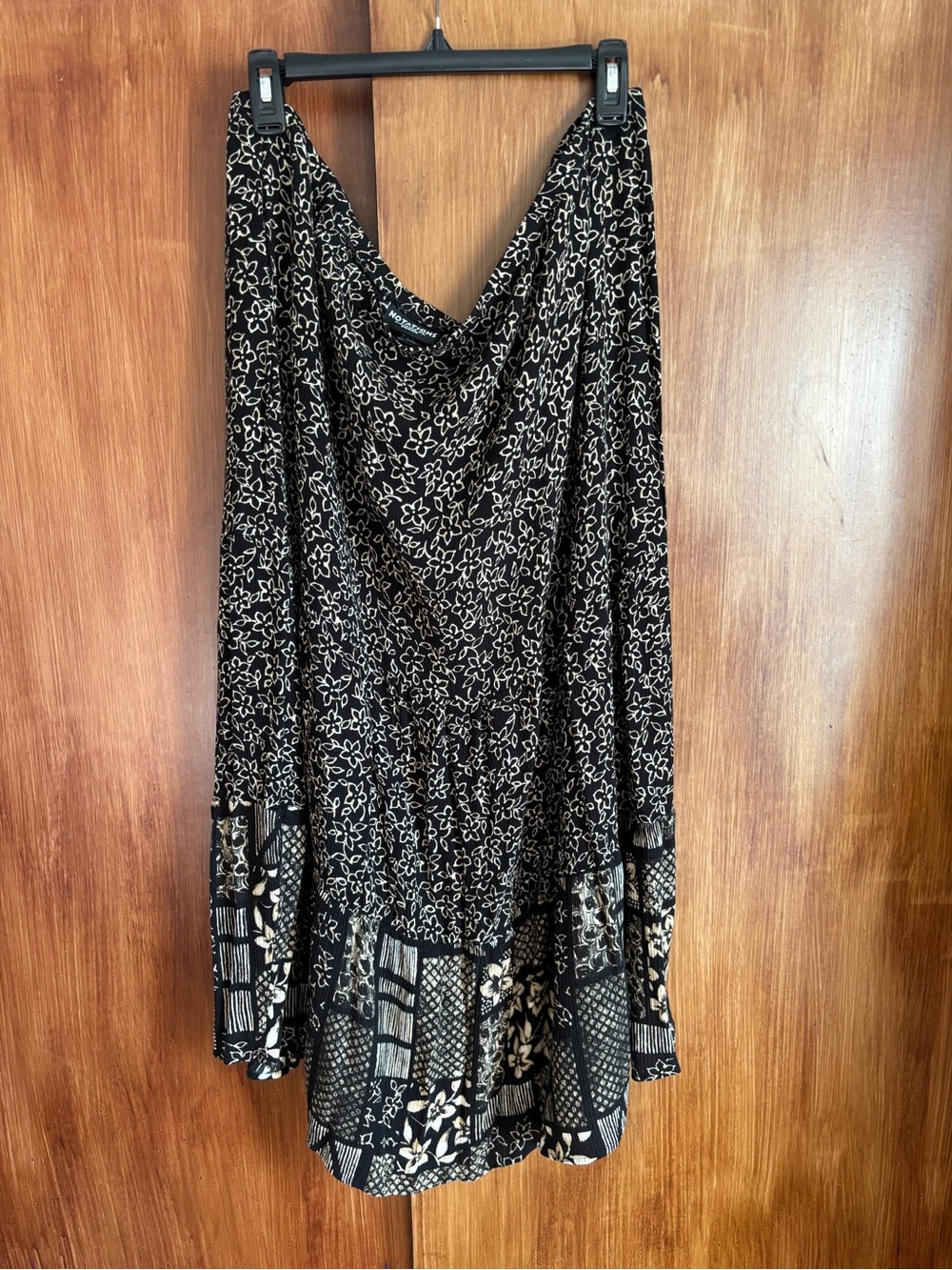 EUC Vintage Notations Black & Cream Floral Tiered Midi Skirt | Women’s Plus 2X